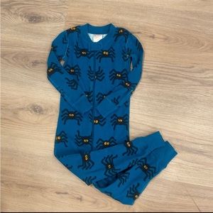 Hanna Andersson spider teal Halloween pajamas zip sleeper 3T